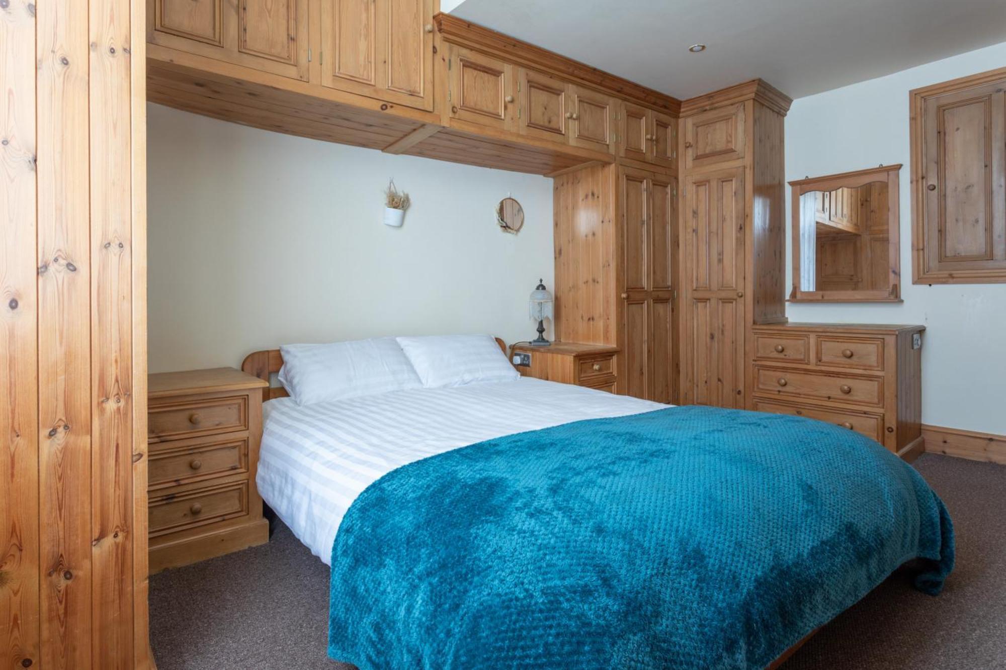 Haworth Village House - Sleeps 6 Parking & Pets! Keighley Exteriör bild